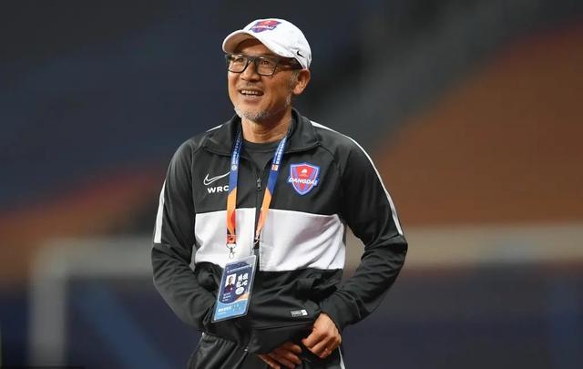 队会议上 队会议上